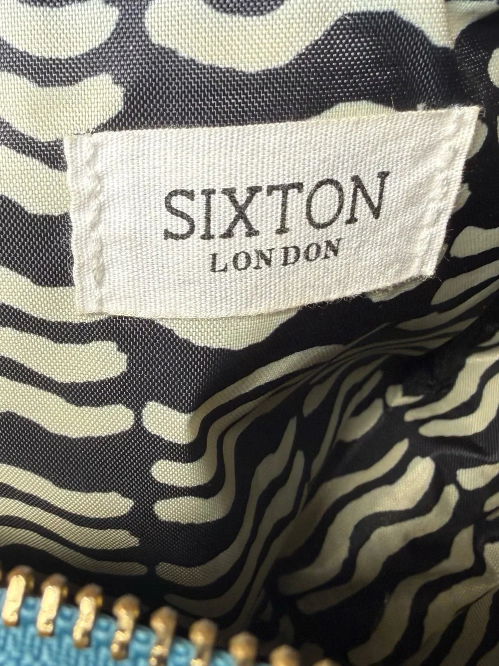 Sixton London Small Velvet Pouch & Queen Bee Pin.